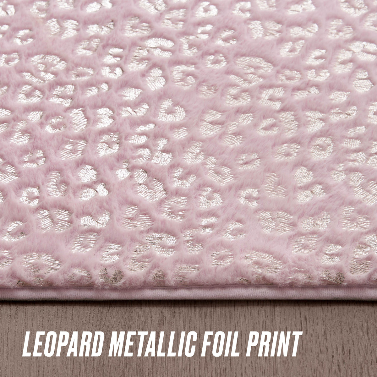 Glam Metallic Leopard Plush Rug 4 x 6