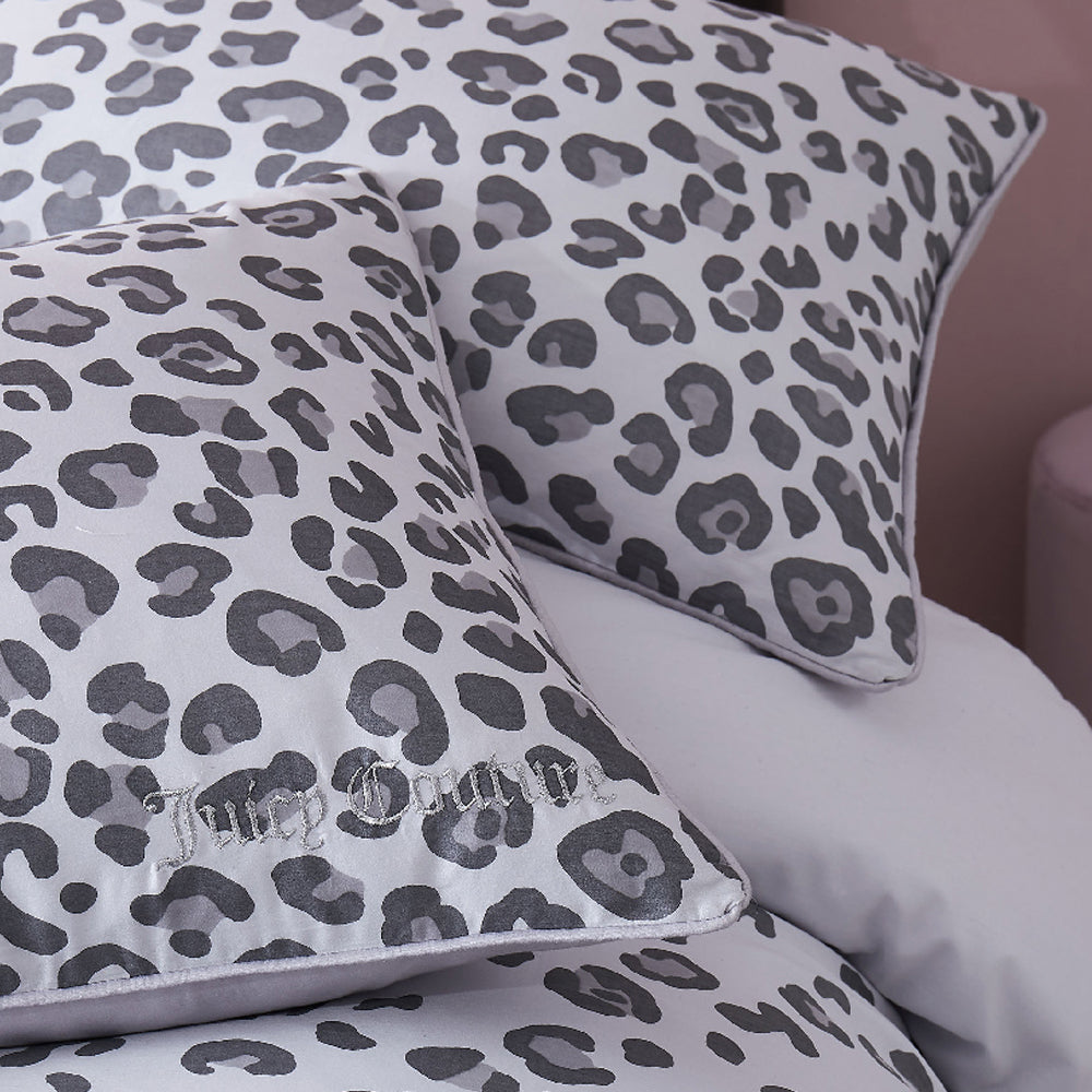 Glam Pearl Leopard Comforter Set