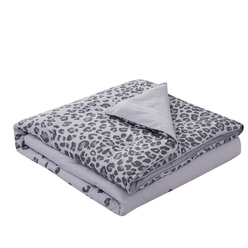 Glam Pearl Leopard Comforter Set