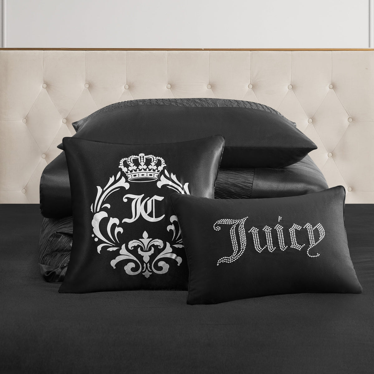 Glam Glam Night Comforter Set