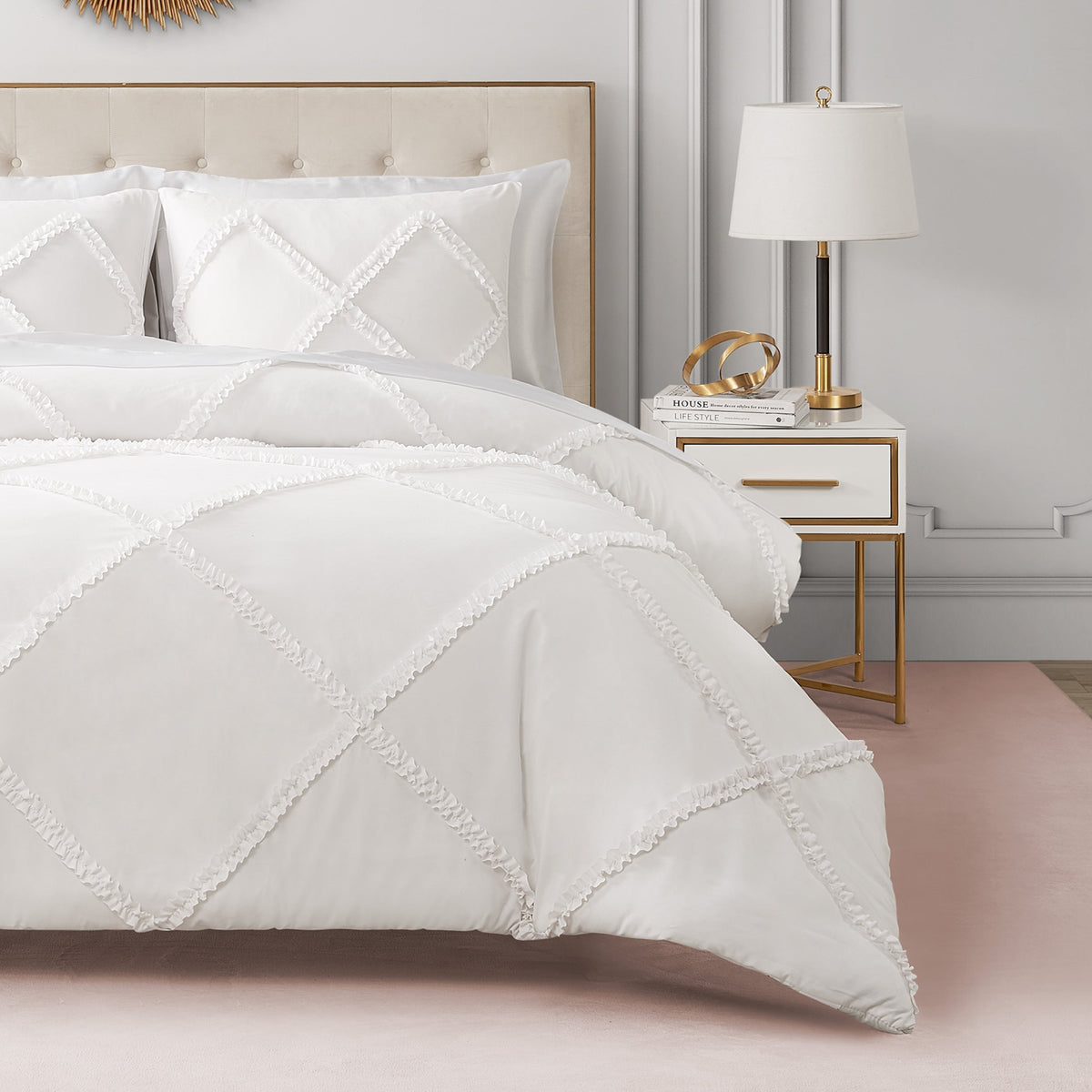 Glam Diamond Ruffle Comforter Set