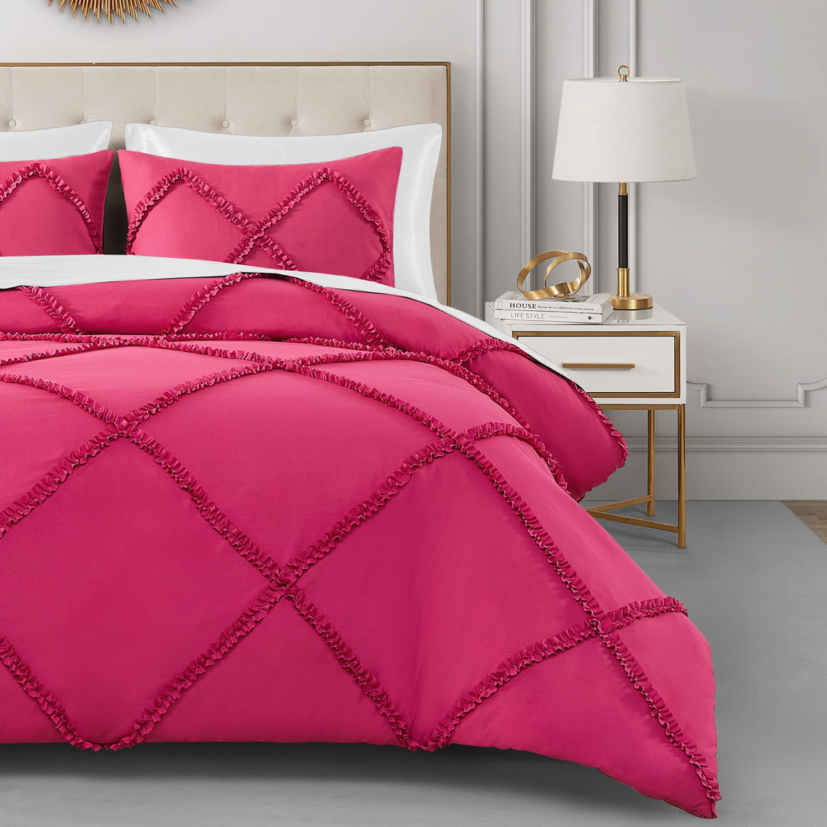 Glam Diamond Ruffle Comforter Set