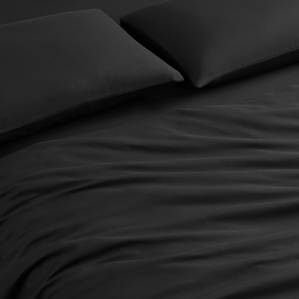Glam Alexis Solid Bed in a Bag Bedding Set