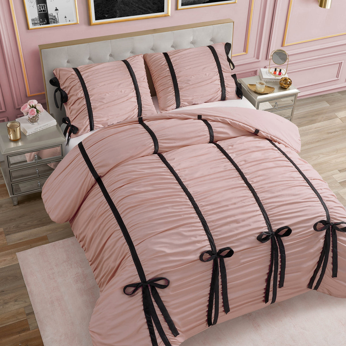 Glam Amelie Bows Ruched Comforter Set