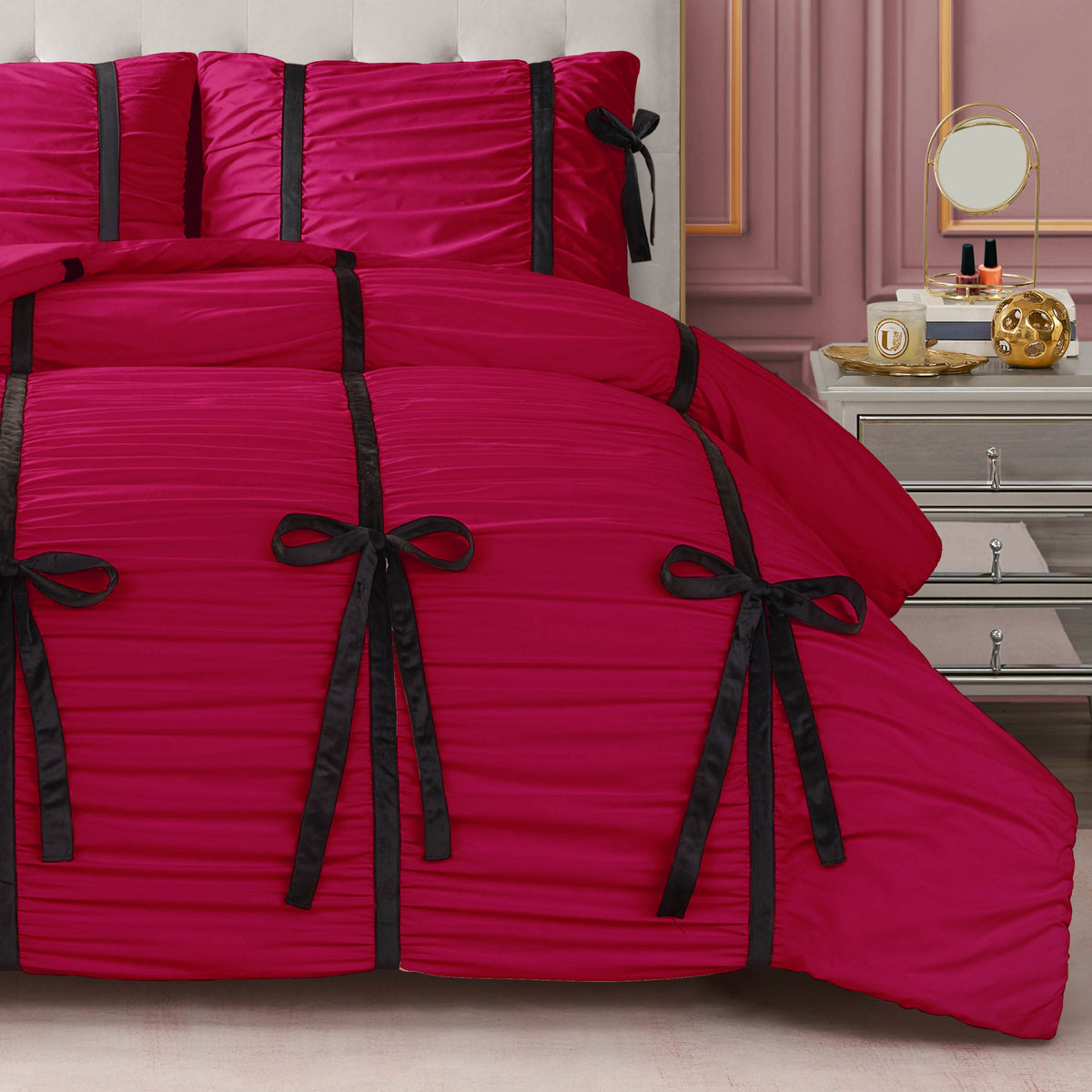 Glam Amelie Bows Ruched Comforter Set