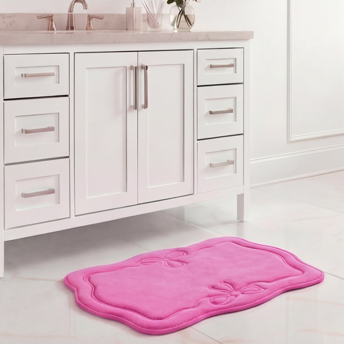 Glam Quilted Memory Foam Bath Mat 17 x 24