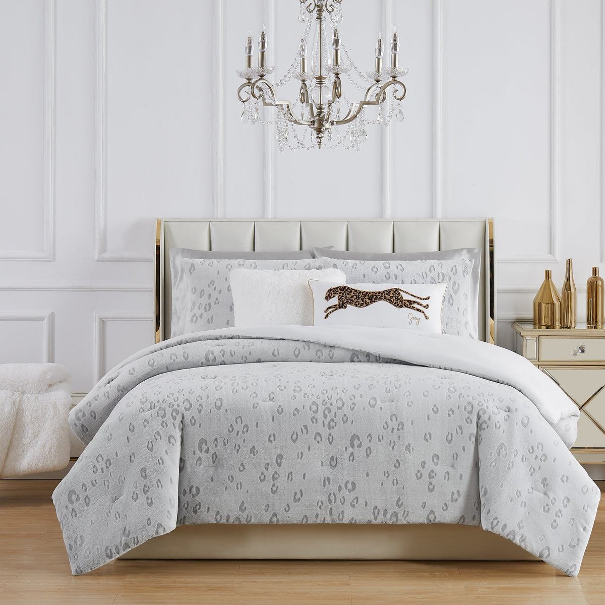 Glam Valentina Comforter Set